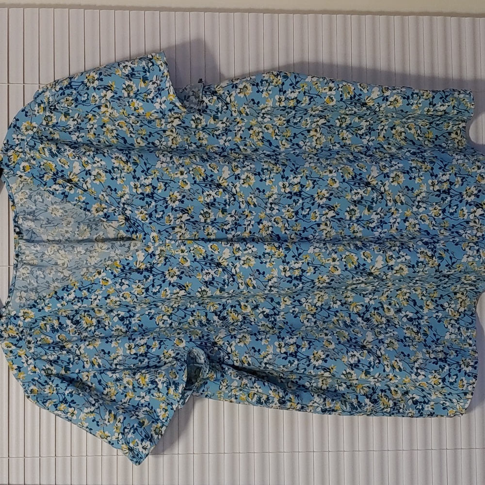 Hilary Radley Blue Floral Blouse XL V-Neck Lightweight Top
